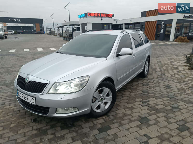 Универсал Skoda Octavia 2012 в Хусте