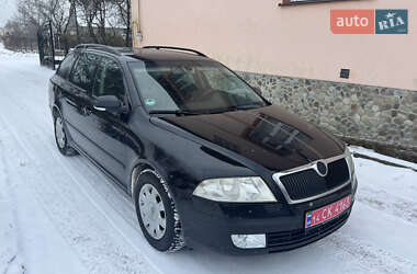 Универсал Skoda Octavia 2007 в Брошневе-Осаде