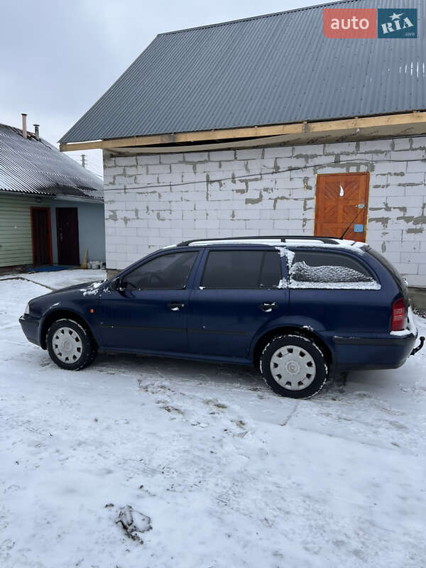 Универсал Skoda Octavia 2000 в Калуше