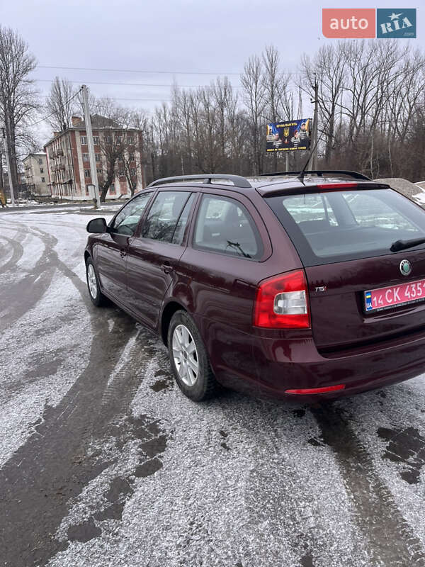 Универсал Skoda Octavia 2009 в Надворной фото 3 Универсал Skoda Octavia 2009 в Надворной