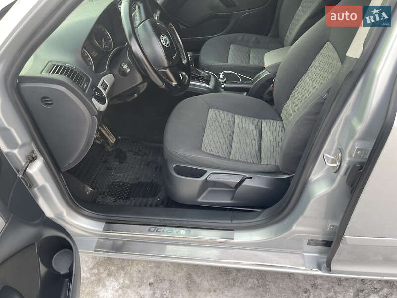 Ліфтбек Skoda Octavia 2012 в Богородчанах фото 14 Ліфтбек Skoda Octavia 2012 в Богородчанах