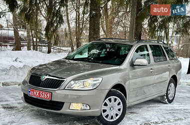 Универсал Skoda Octavia 2010 в Луцке