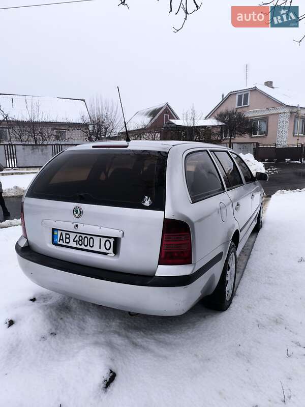 Универсал Skoda Octavia 2004 в Виннице