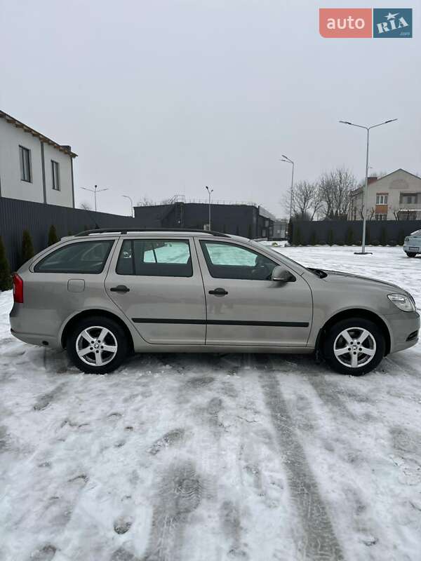 Универсал Skoda Octavia 2012 в Виннице фото 7 Универсал Skoda Octavia 2012 в Виннице