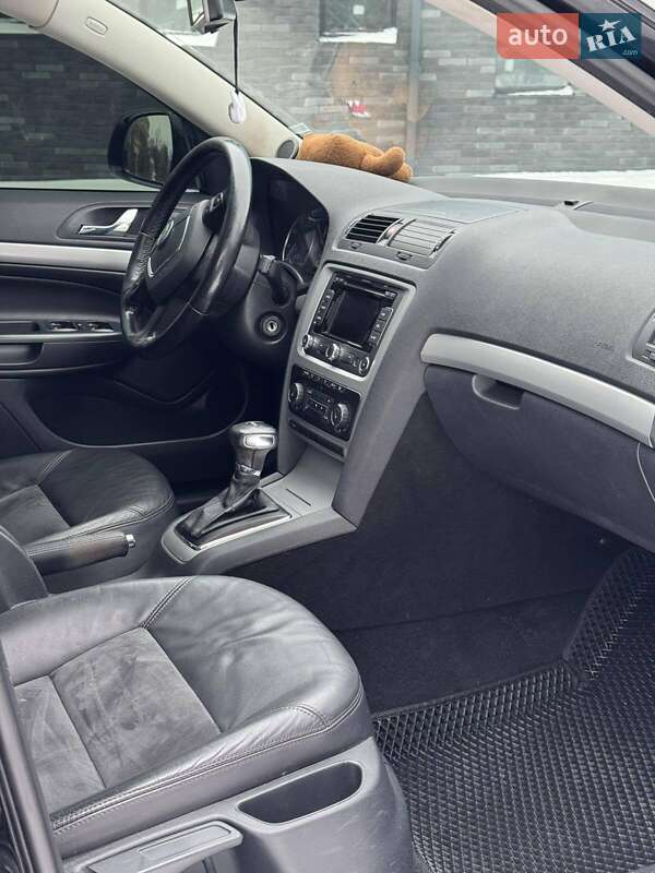 Универсал Skoda Octavia 2011 в Ровно