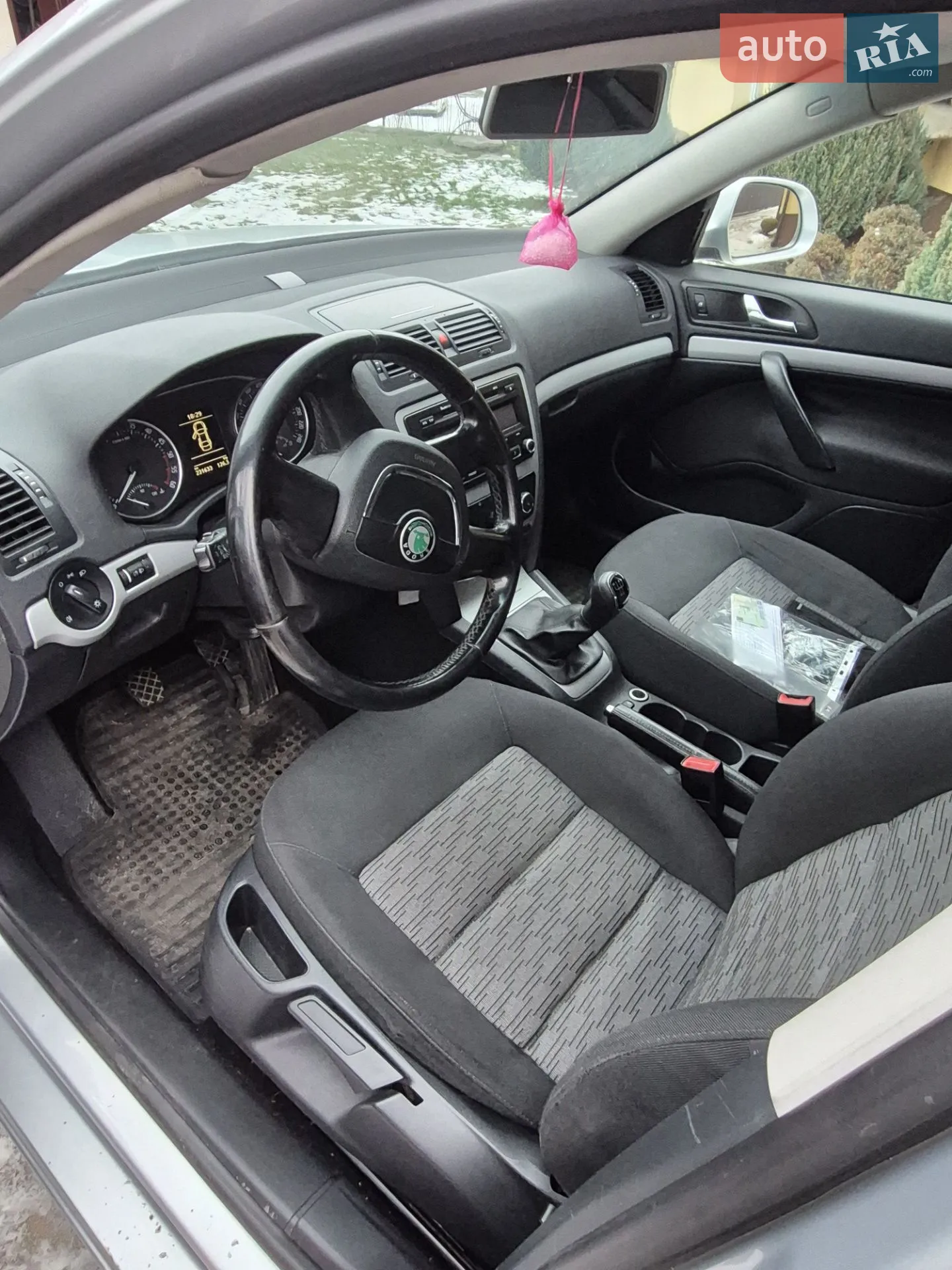 2011 Skoda Octavia - мініатюра 5