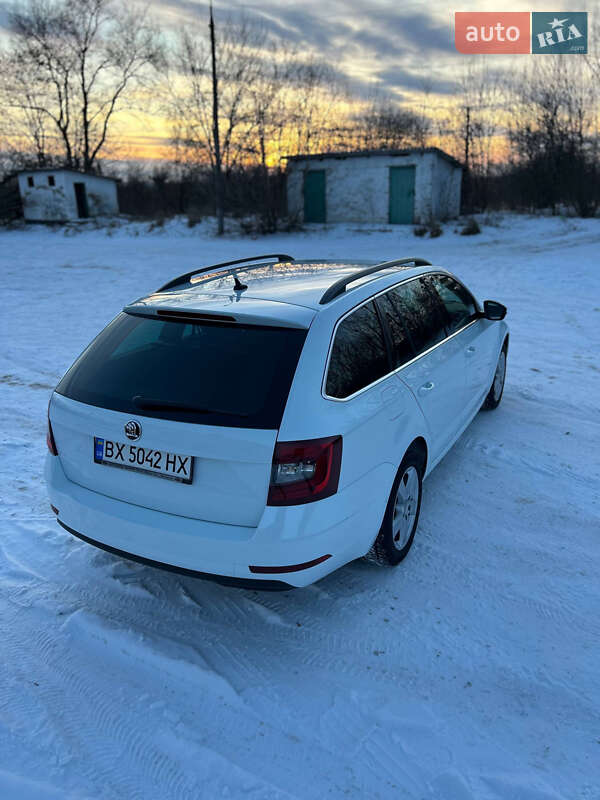 Универсал Skoda Octavia 2018 в Полонном