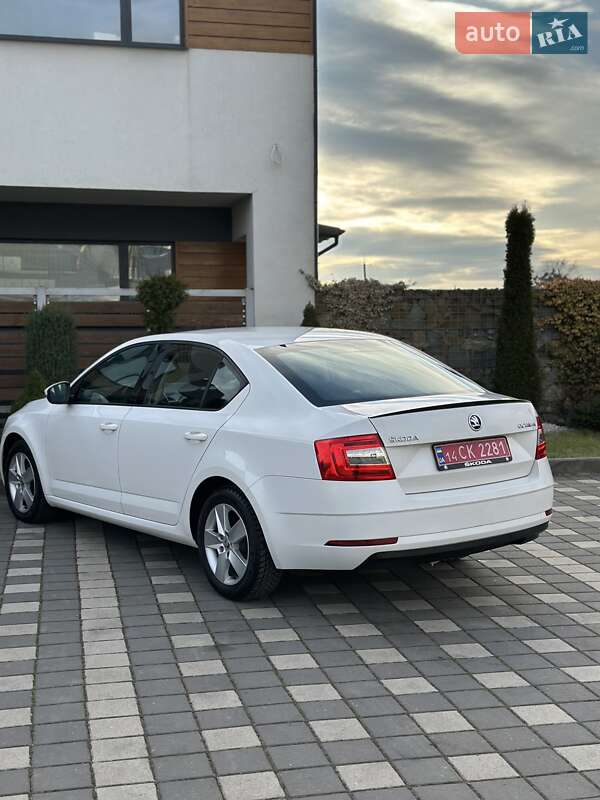 Ліфтбек Skoda Octavia 2018 в Стрию фото 21 Ліфтбек Skoda Octavia 2018 в Стрию