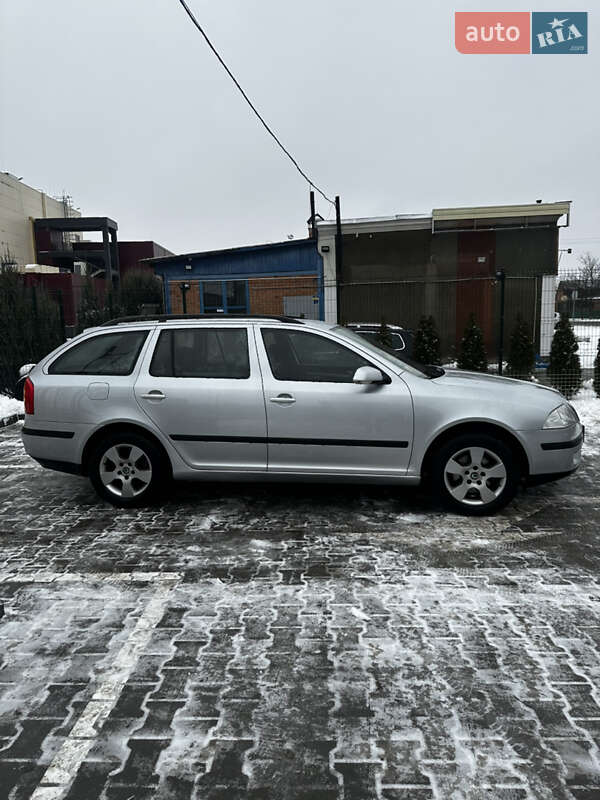 Универсал Skoda Octavia 2008 в Виннице