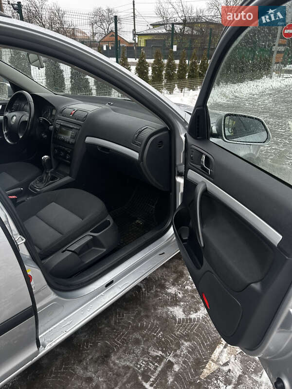 Универсал Skoda Octavia 2008 в Виннице