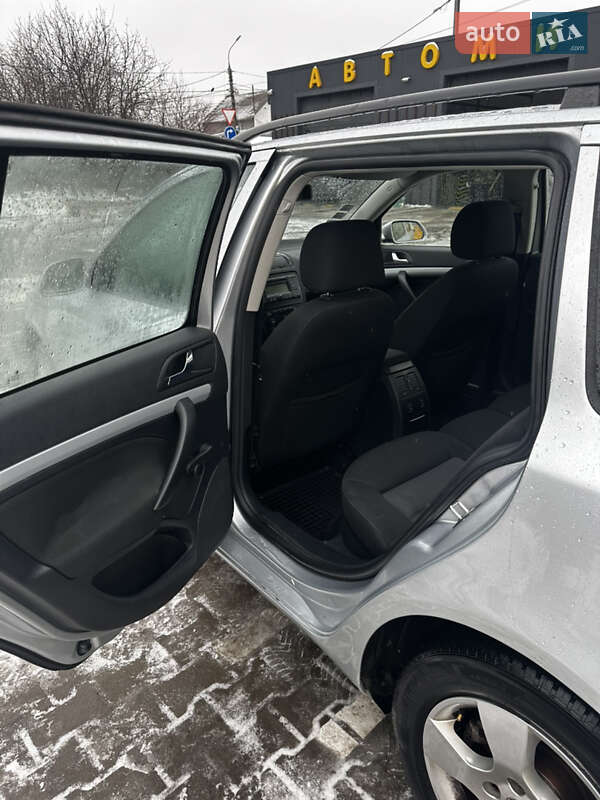 Универсал Skoda Octavia 2008 в Виннице