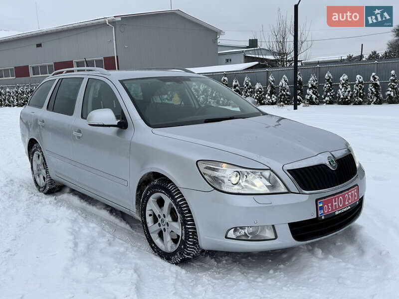 Универсал Skoda Octavia 2011 в Луцке
