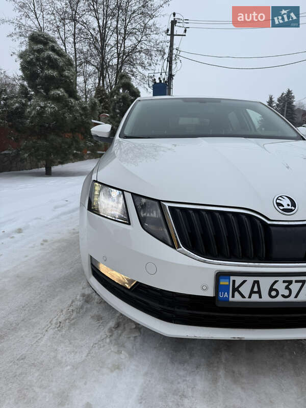 Лифтбек Skoda Octavia 2018 в Киеве