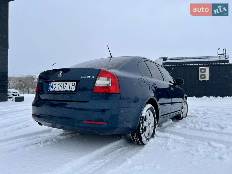 Ліфтбек Skoda Octavia 2012 в Ужгороді