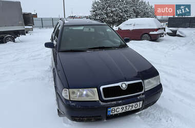 Универсал Skoda Octavia 2001 в Городке