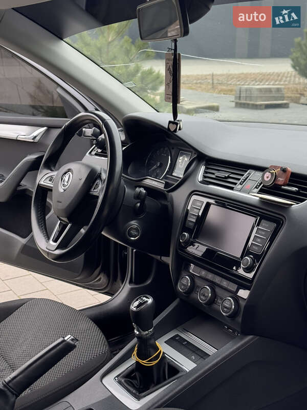 Универсал Skoda Octavia 2016 в Хмельницком