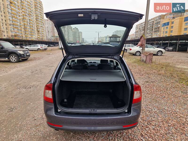 Універсал Skoda Octavia 2012 в Києві фото 47 Універсал Skoda Octavia 2012 в Києві