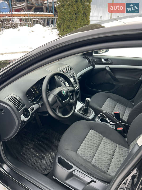 Універсал Skoda Octavia 2009 в Тячеві