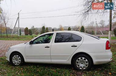 Ліфтбек Skoda Octavia 2012 в Сараті