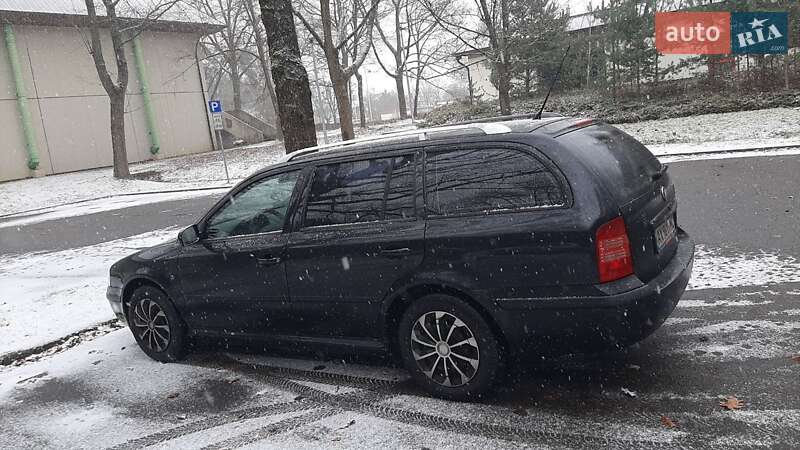 Универсал Skoda Octavia 2009 в Киеве