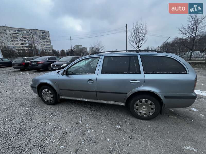 Універсал Skoda Octavia 2006 в Полтаві