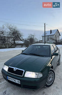 Лифтбек Skoda Octavia 2002 в Житомире