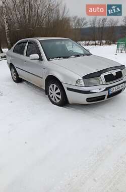 Лифтбек Skoda Octavia 2003 в Черновцах