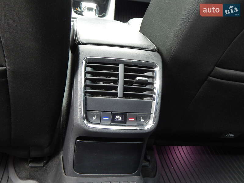 Универсал Skoda Octavia 2020 в Дрогобыче