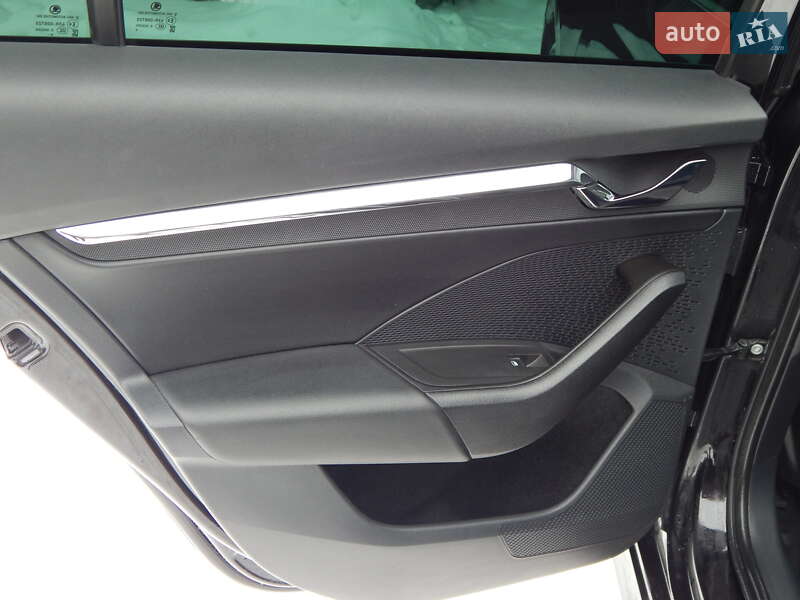 Универсал Skoda Octavia 2020 в Дрогобыче