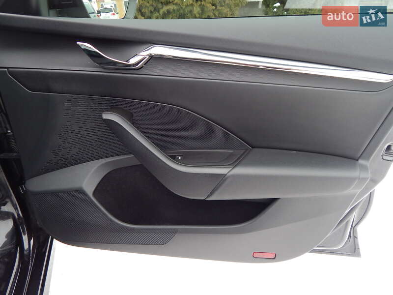 Универсал Skoda Octavia 2020 в Дрогобыче