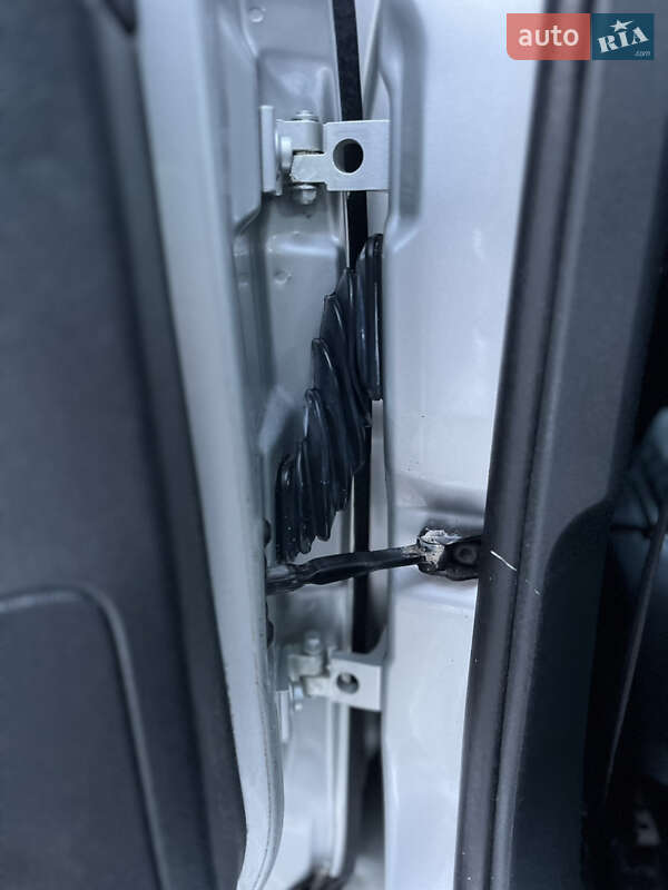 Универсал Skoda Octavia 2005 в Хороле фото 19 Универсал Skoda Octavia 2005 в Хороле