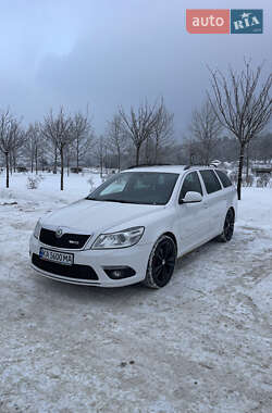 Універсал Skoda Octavia 2012 в Ірпені