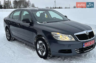 Лифтбек Skoda Octavia 2010 в Кропивницком