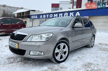Універсал Skoda Octavia 2012 в Луцьку