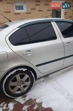 Лифтбек Skoda Octavia 2005 в Дымере