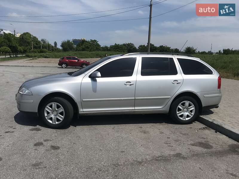 Универсал Skoda Octavia 2006 в Запорожье