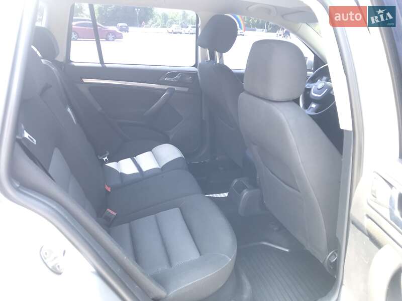 Универсал Skoda Octavia 2006 в Запорожье