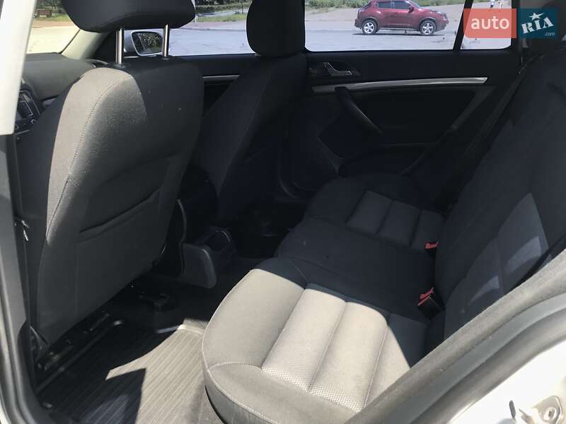 Универсал Skoda Octavia 2006 в Запорожье