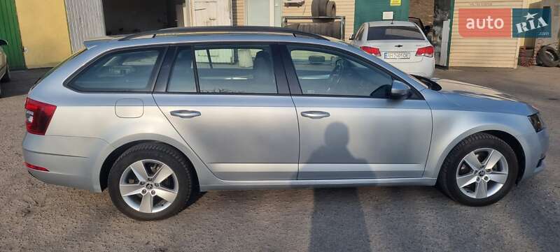 Универсал Skoda Octavia 2019 в Киеве