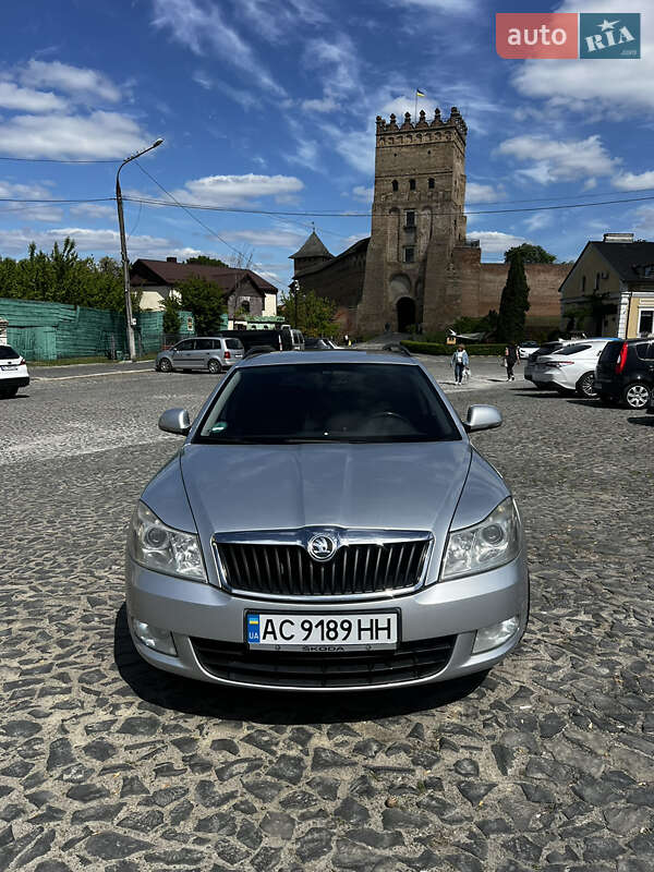 Универсал Skoda Octavia 2009 в Луцке фото 2 Универсал Skoda Octavia 2009 в Луцке