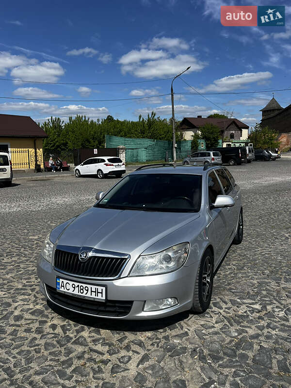 Универсал Skoda Octavia 2009 в Луцке фото 3 Универсал Skoda Octavia 2009 в Луцке