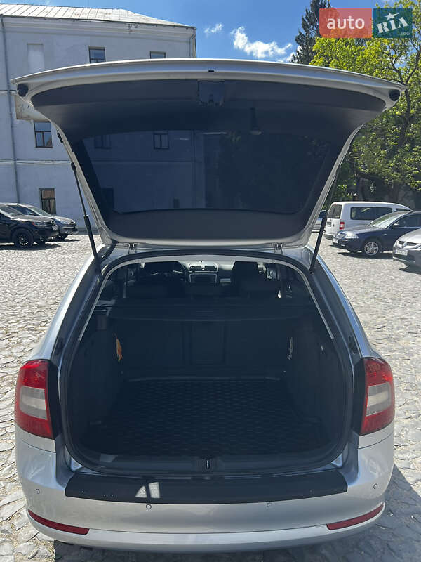Универсал Skoda Octavia 2009 в Луцке фото 25 Универсал Skoda Octavia 2009 в Луцке