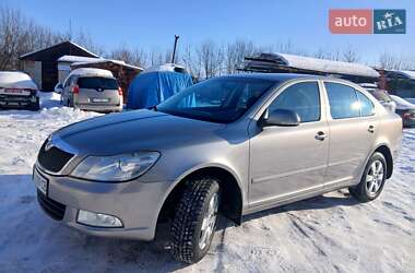 Лифтбек Skoda Octavia 2009 в Калуше
