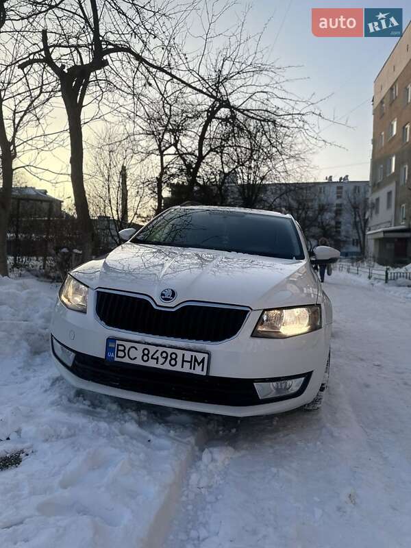 Универсал Skoda Octavia 2013 в Дрогобыче