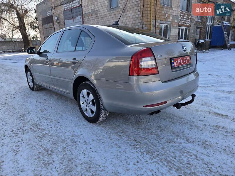 Лифтбек Skoda Octavia 2009 в Полтаве