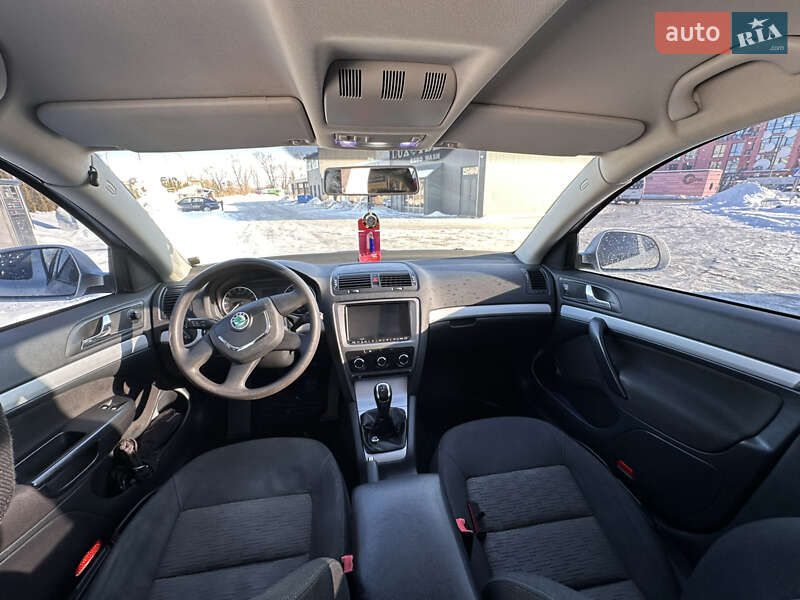 Лифтбек Skoda Octavia 2011 в Дрогобыче фото 9 Лифтбек Skoda Octavia 2011 в Дрогобыче