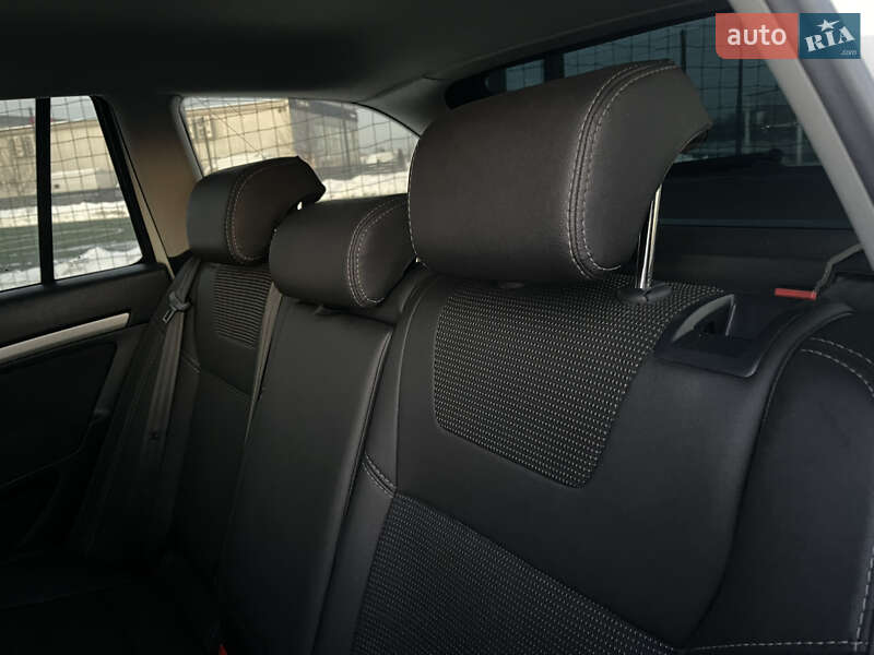 Универсал Skoda Octavia 2013 в Мукачево