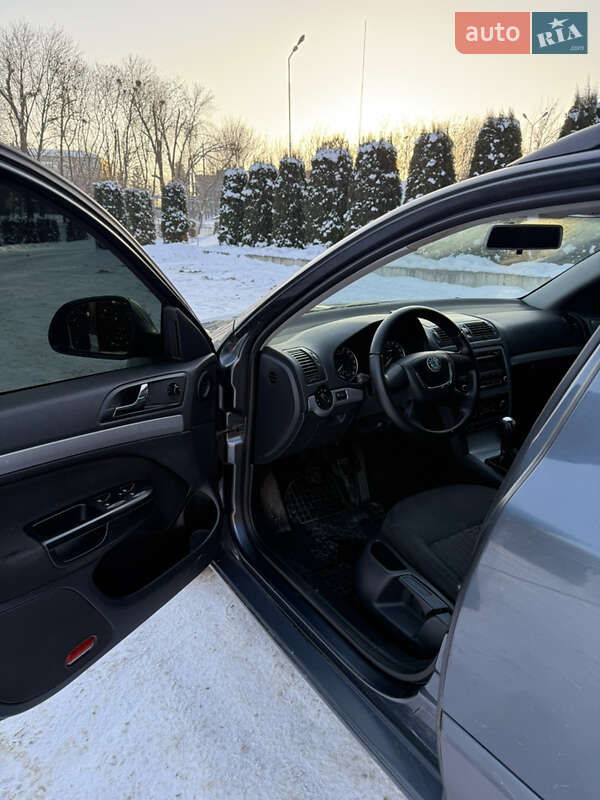 Универсал Skoda Octavia 2010 в Хмельницком