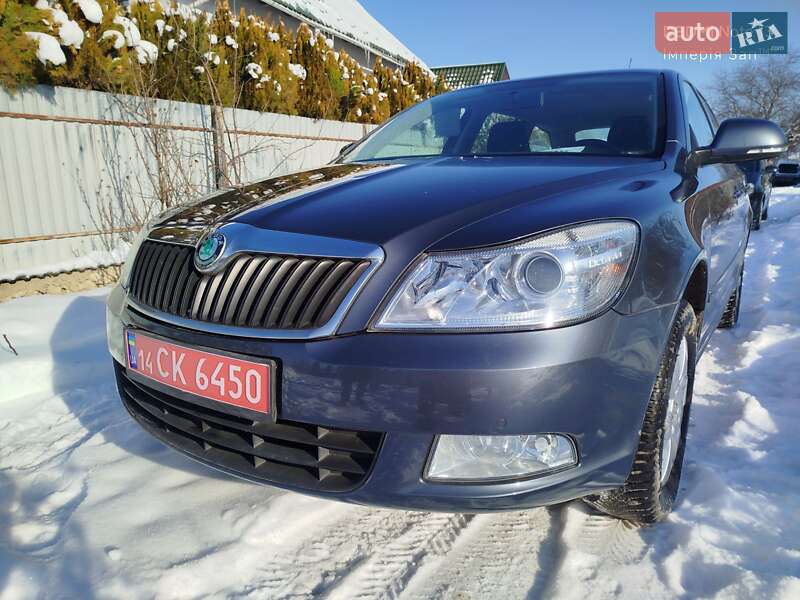Универсал Skoda Octavia 2009 в Дунаевцах