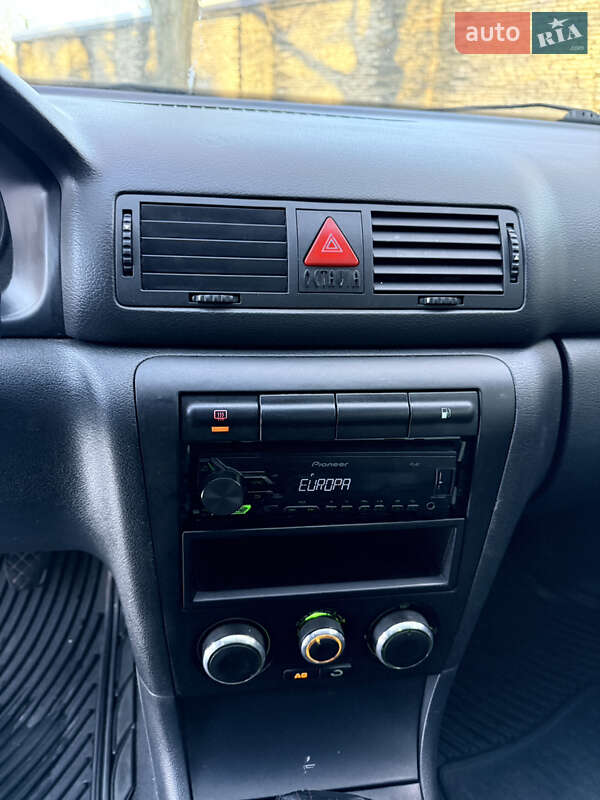 Лифтбек Skoda Octavia 2005 в Днепре